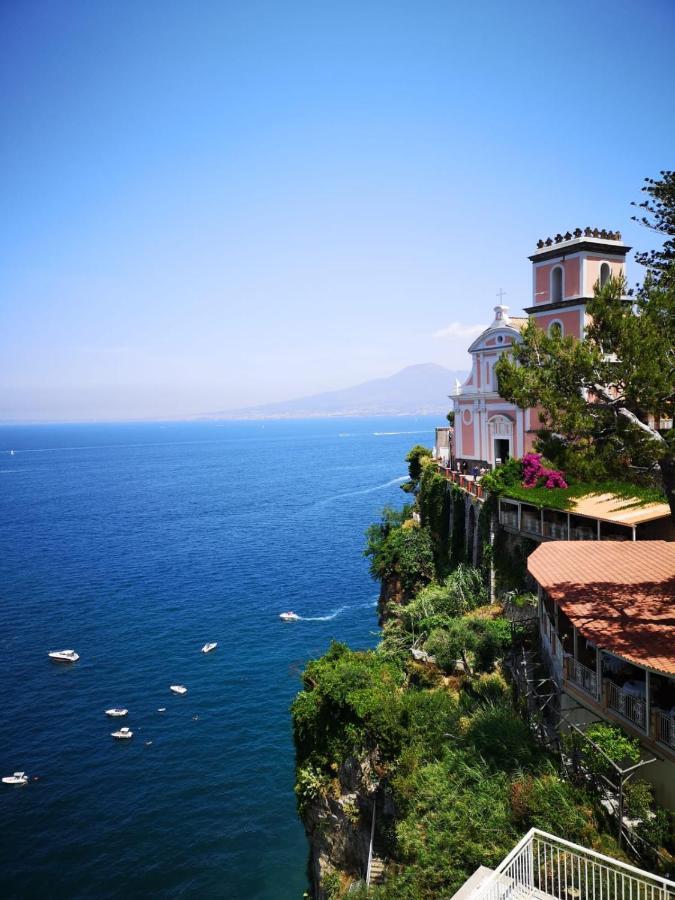 Vittoria Luxury Suite Vico Equense Exterior photo