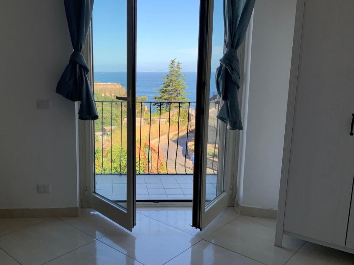 Vittoria Luxury Suite Vico Equense Exterior photo