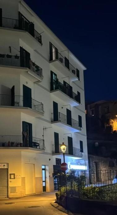 Vittoria Luxury Suite Vico Equense Exterior photo